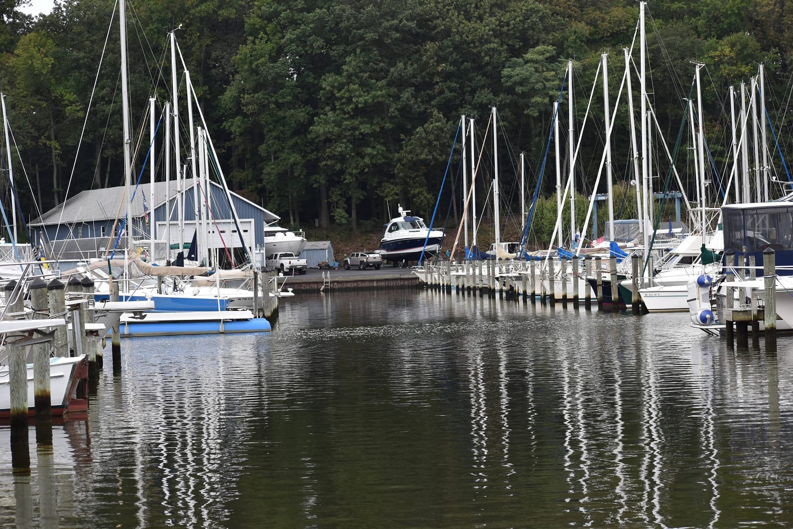 View of marine services shop from slips