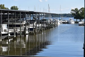 Waterway between E Dock and F Dock